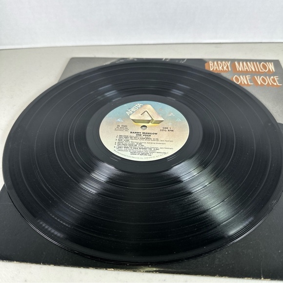 Barry Manilow / One Voice Lp, Good Vinyl, Good Cover. Complete Set - Picture 4 of 5